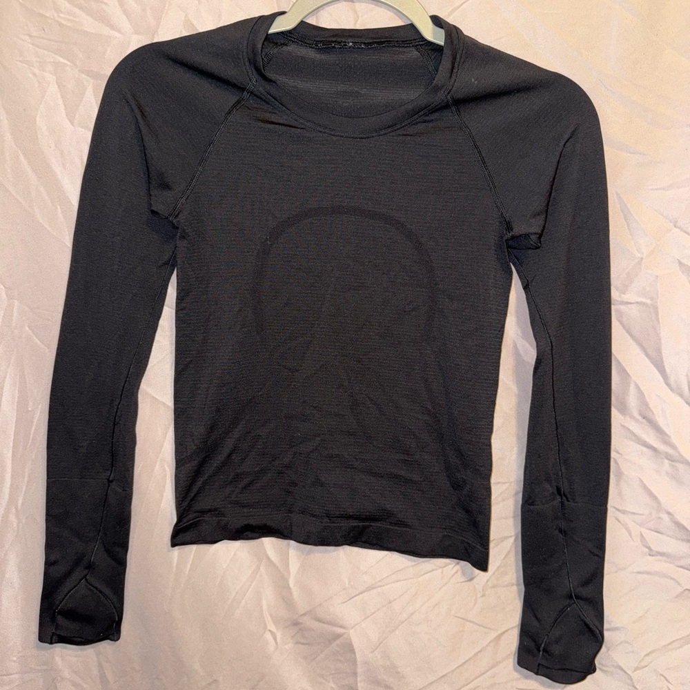 Long Sleeve Swiftly Tech